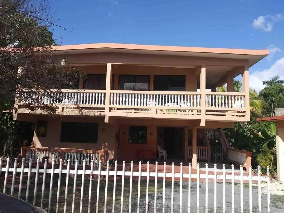 Brisas Del Mar 1/1 Front Beach Apartment Rincon
